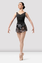 Load image into Gallery viewer, Ladies Mirella Chevron Pull On Skirt