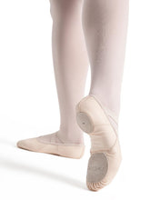 Load image into Gallery viewer, Hanami Leather Adult Ballet Shoe
