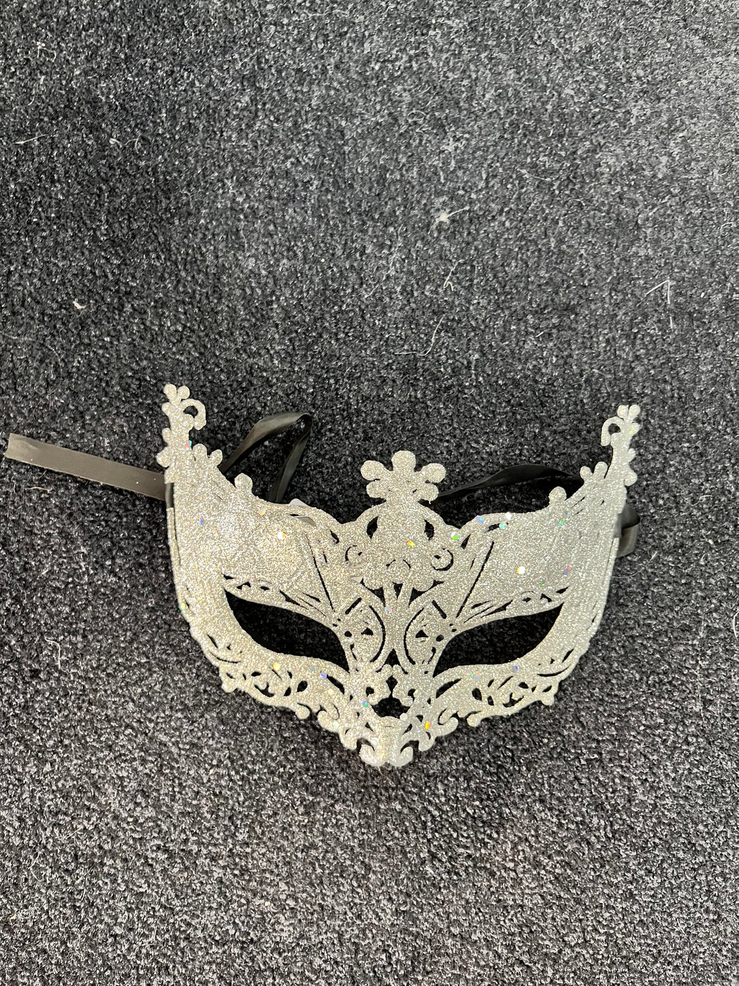 Antique Style Glitter Mask