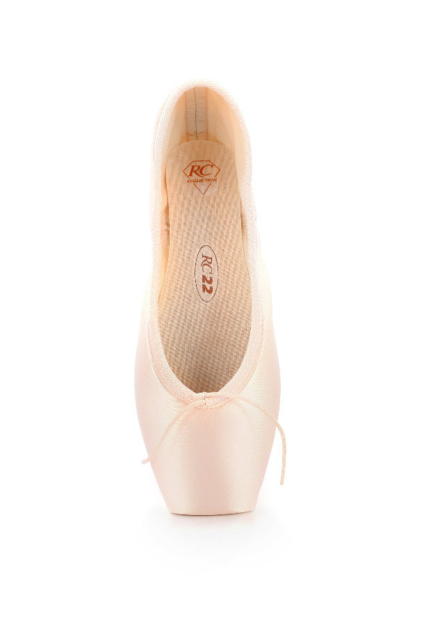 RClass 22 Medium Back Pointe Shoe – Bodies in Motion Dance Wear